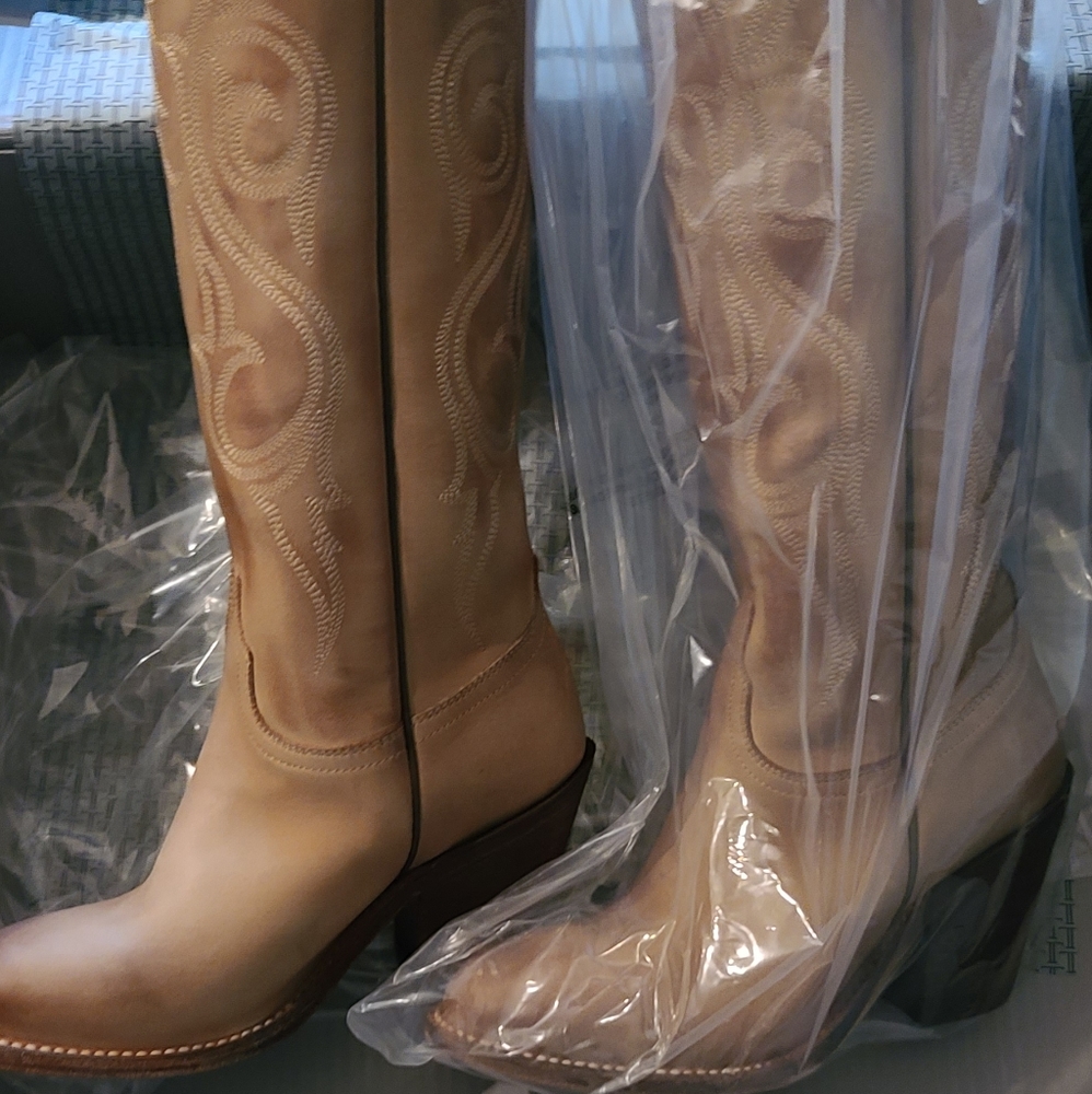 Lucchese Women's Boots, Tan, Size 6